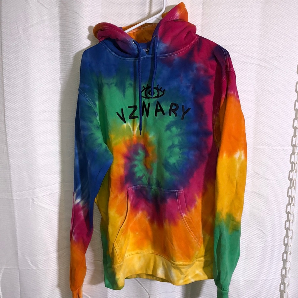 VZNARY hoodie tie dye sweatshirt. Size large. NWOT